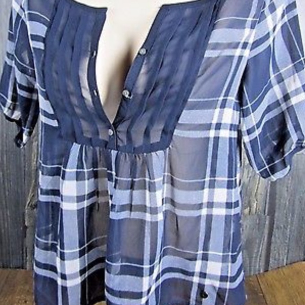 Abercrombie Kids MEDIUM blue/navy plaid sheer top